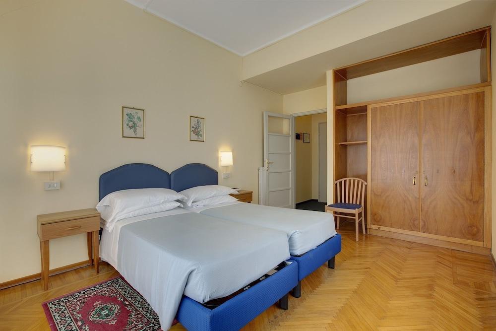 Beau Rivage Hotel