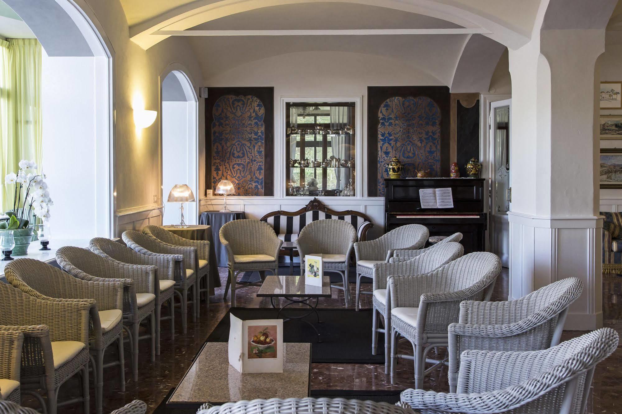 Hotel Beau Rivage 3*